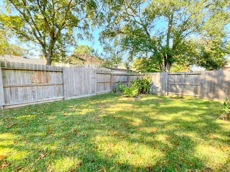 Photo of 18083 Holly Forest Drive