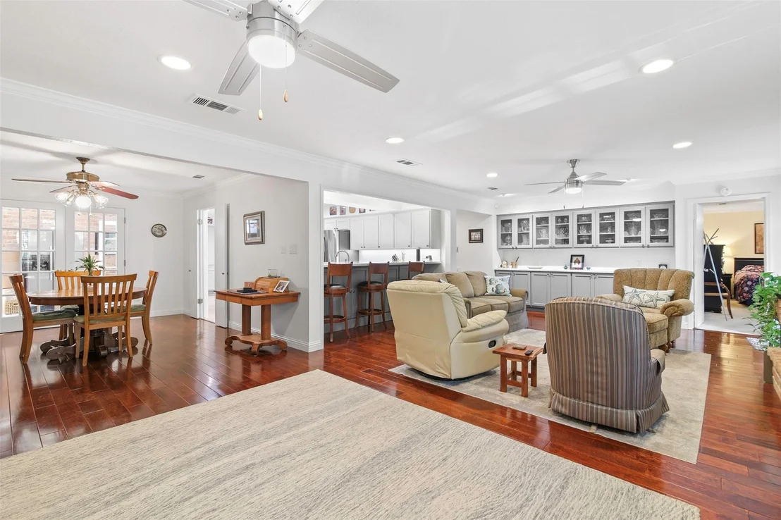Photo of 12839 Chimes Drive