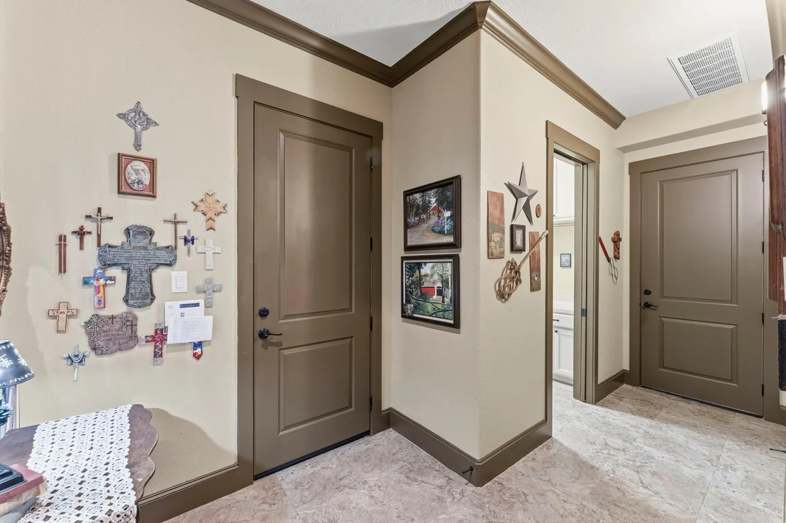 Photo of 6148 Waltons Point
