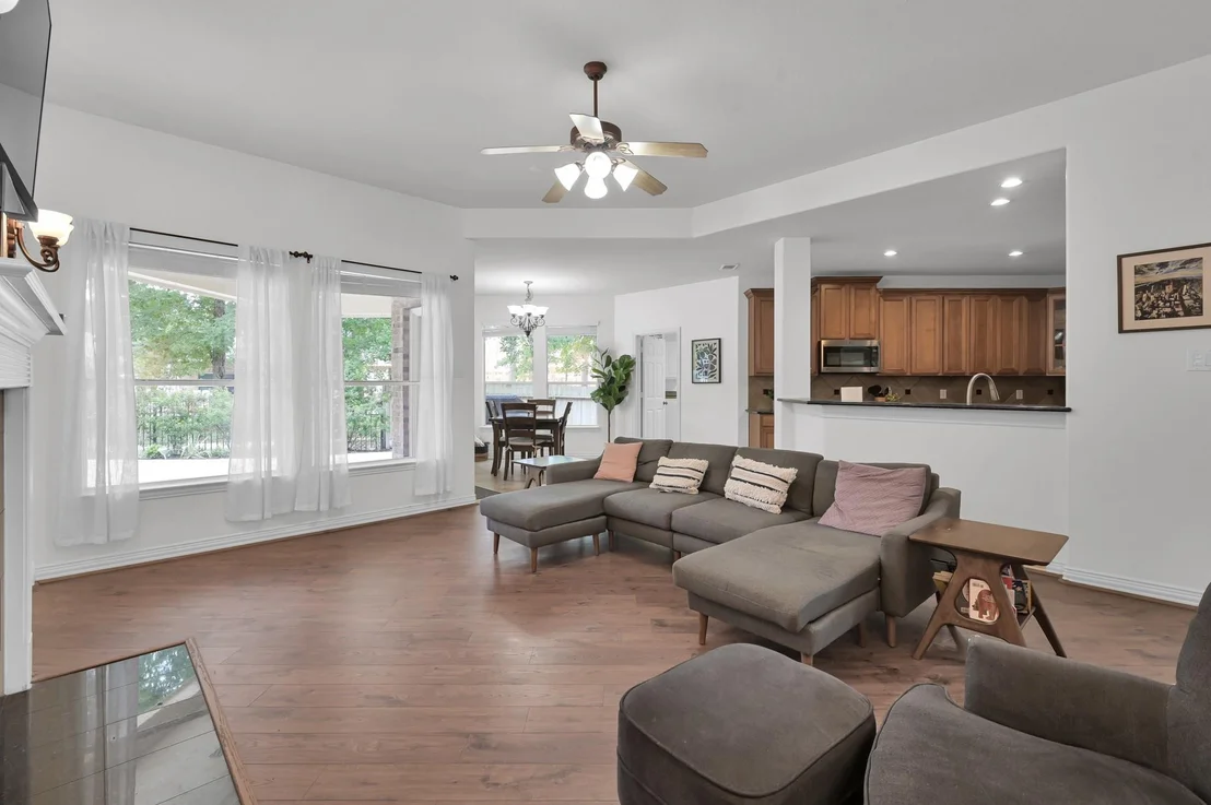 Photo of 4770 Jackson Square Drive