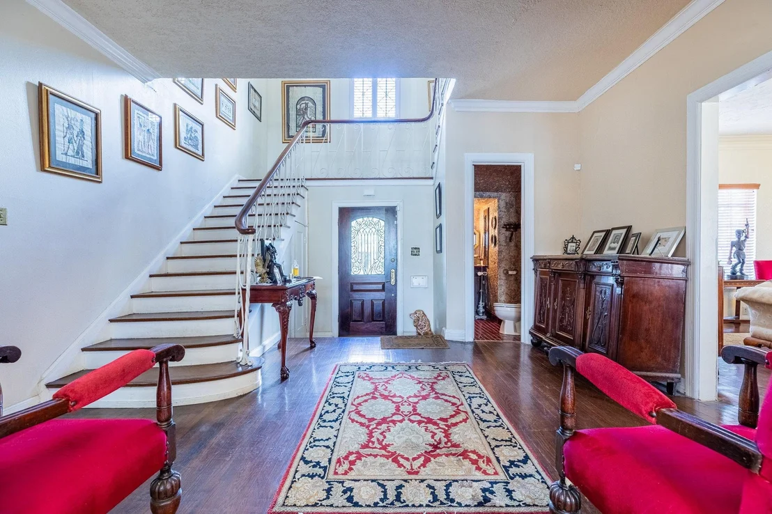 Photo of 3620 S Macgregor Way