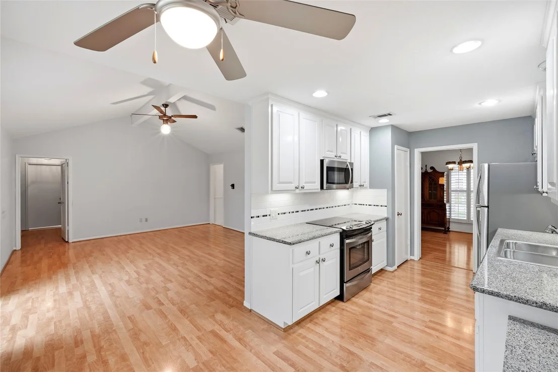 Photo of 15730 Echo Canyon Drive