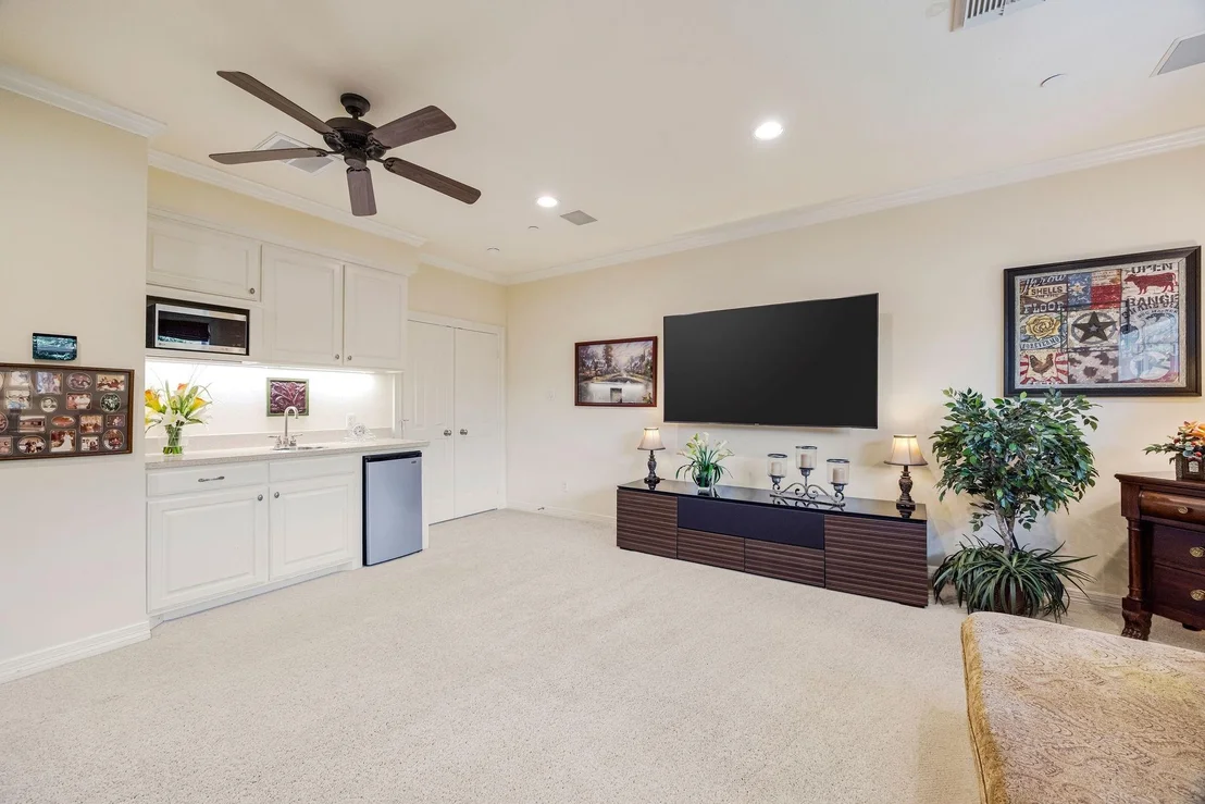 Photo of 1226 Mickey Way