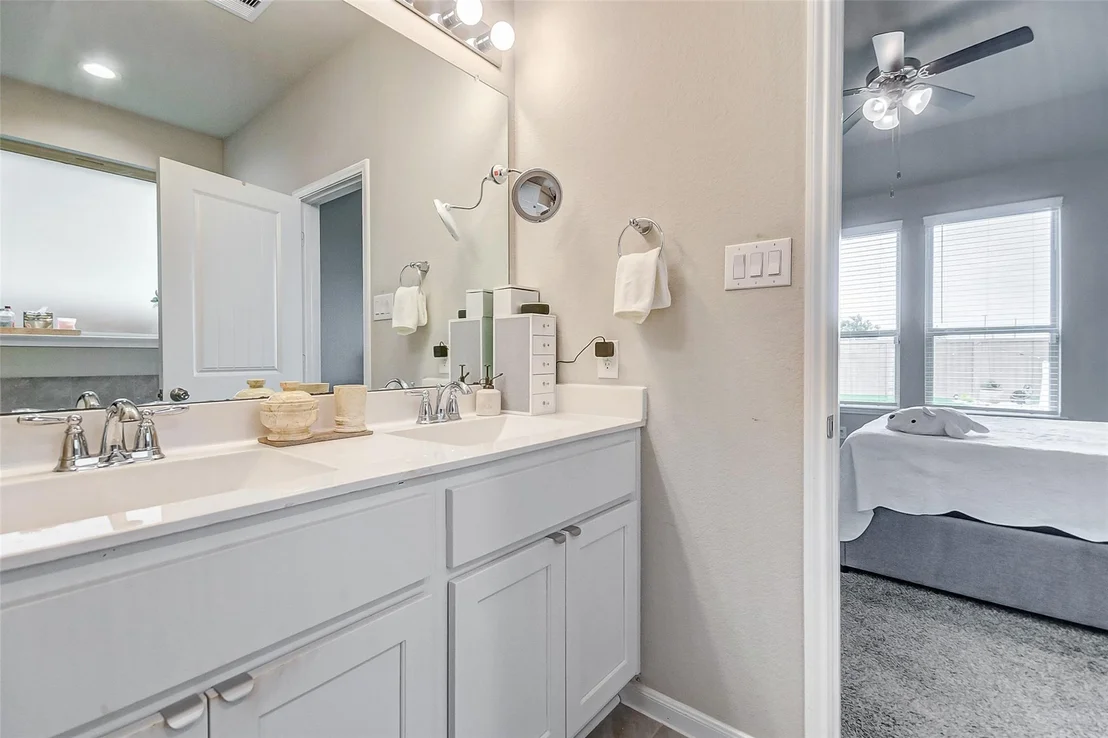 Photo of 4239 Prairie Landing Lane