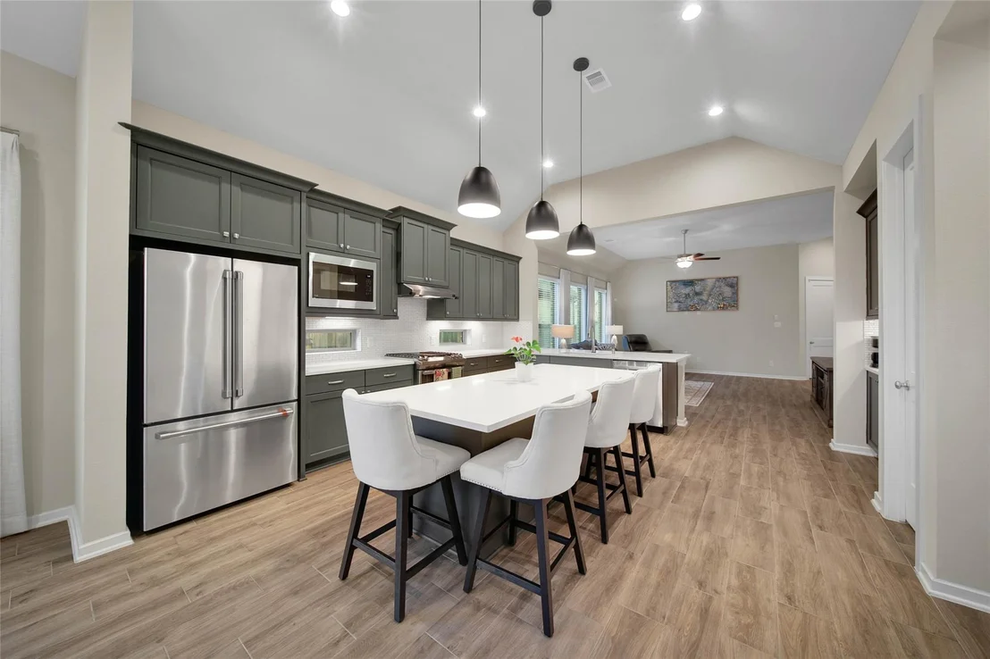 Photo of 10235 Bayou Oaks Drive