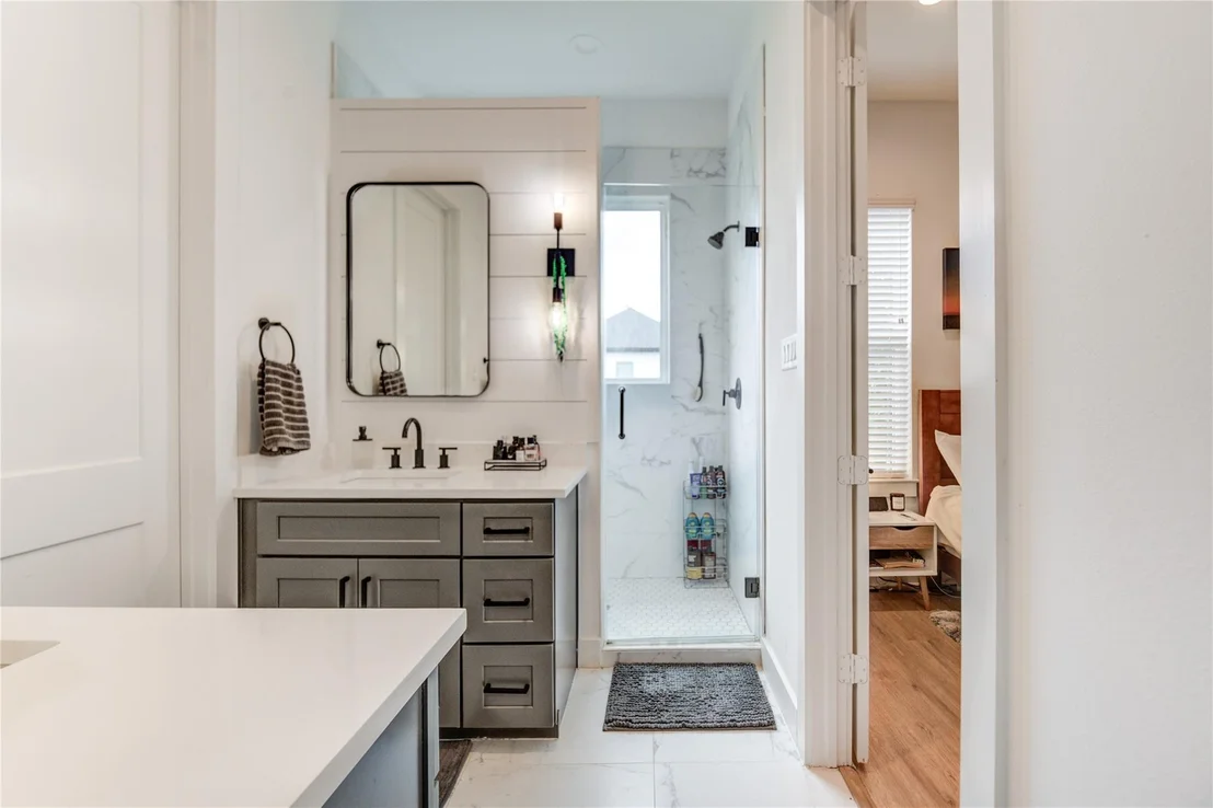 Photo of 2534 Terry Street