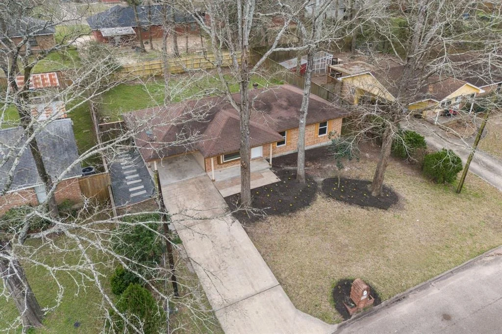 Photo of 228 N Forest Drive