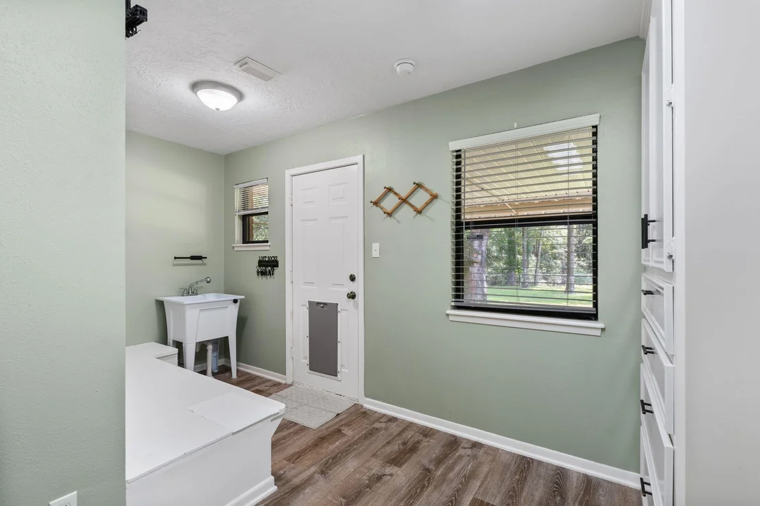 Photo of 129 Pine Valley Drive