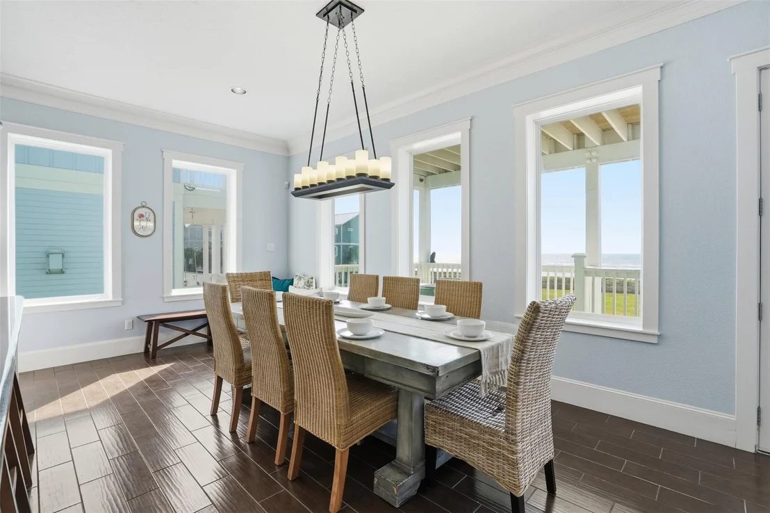 Photo of 11622 Beachside