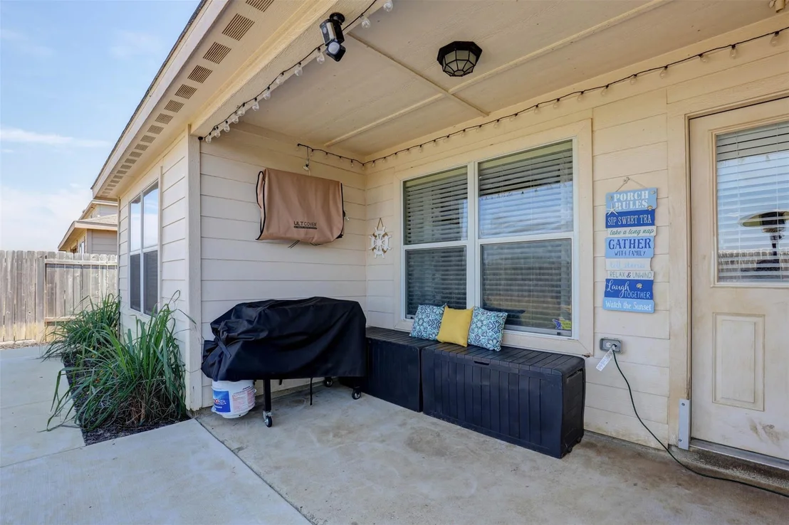 Photo of 736 Lazy Crest Drive