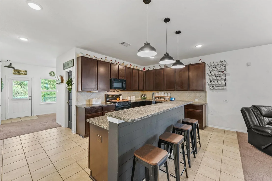 Photo of 5303 Rivers Edge Drive