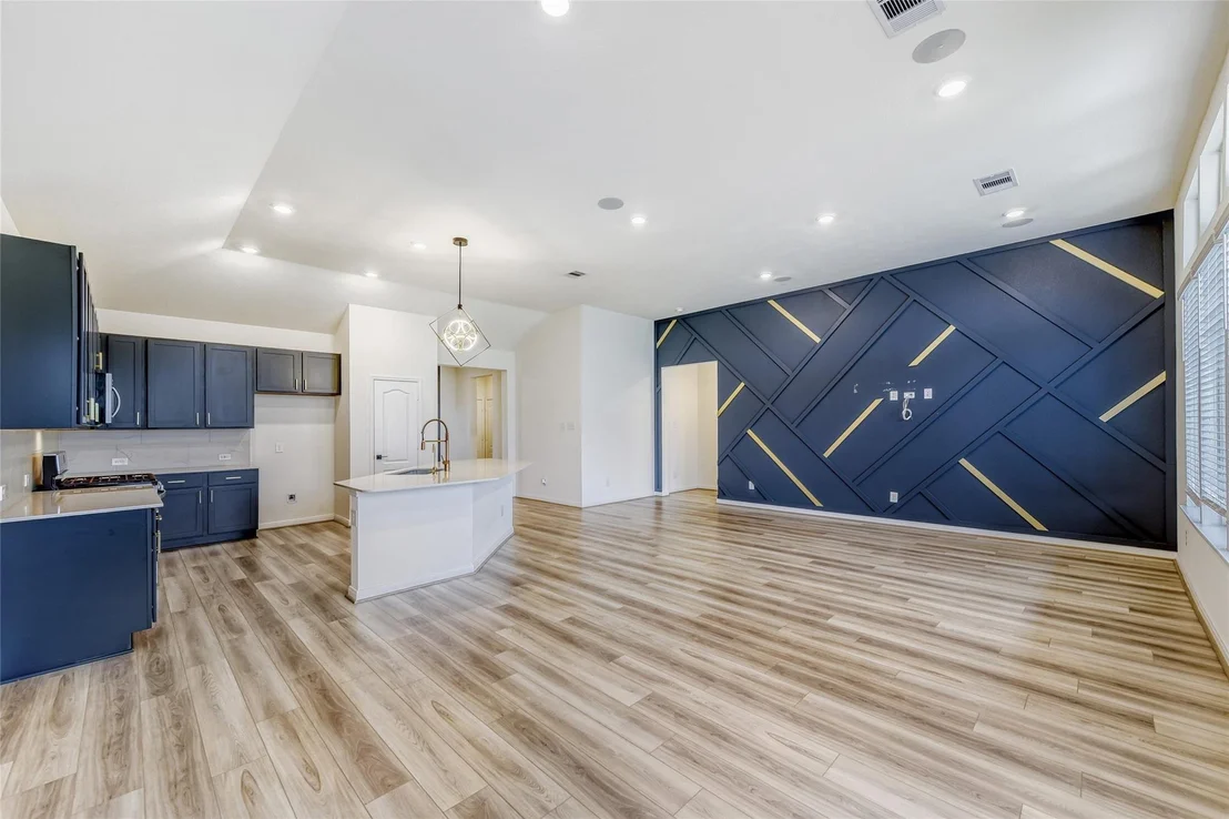 Photo of 7603 Royal Oasis Lane