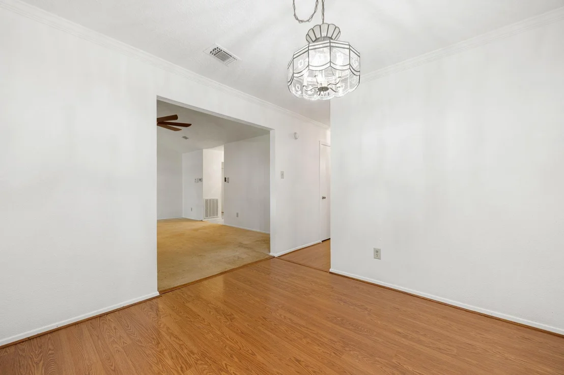 Photo of 1346 Castle Glen Drive