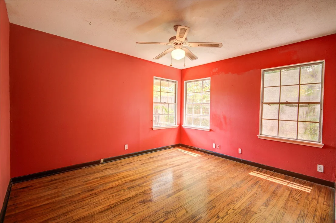 Photo of 4753 Redstart Street