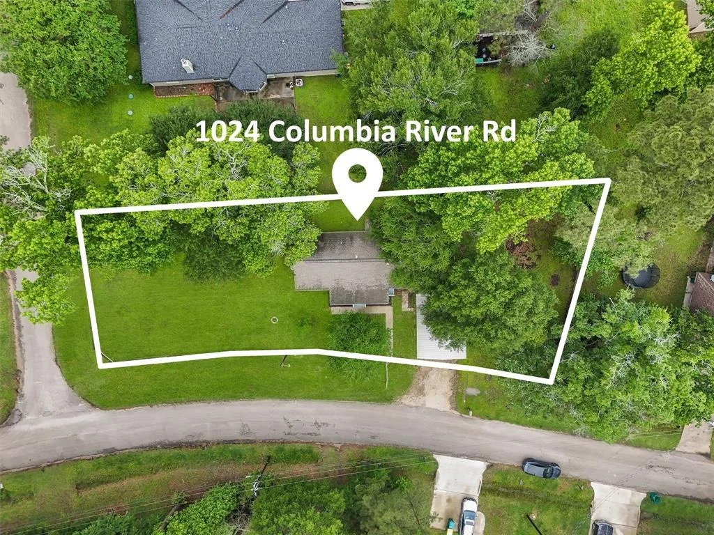 Photo of 1024 Columbia River Road