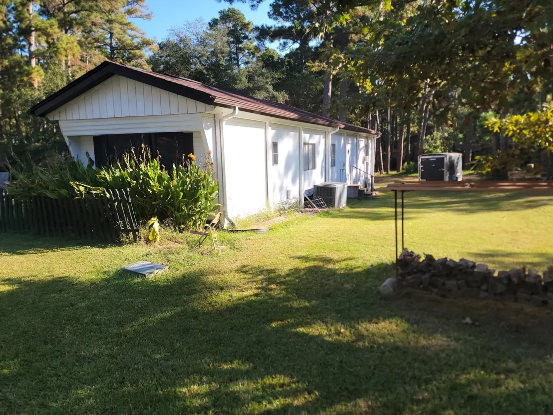 Photo of 38 E Whippoorwill Lane