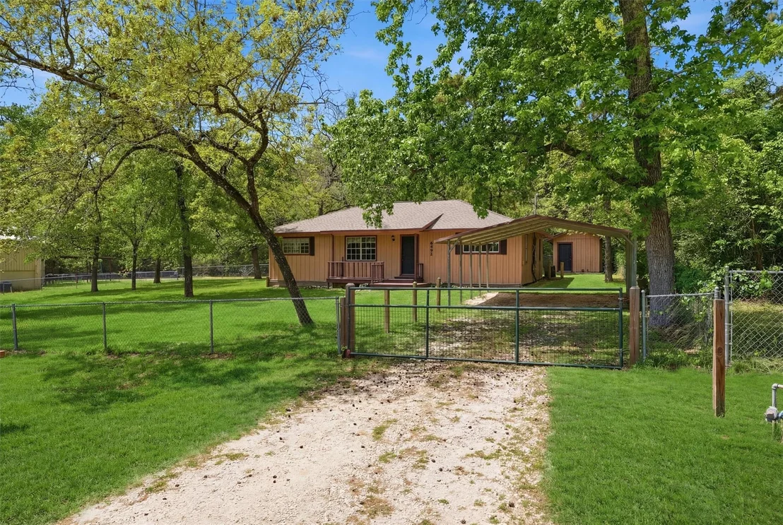 Photo of 6492 Bonanza Drive