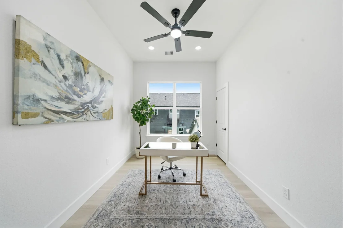 Photo of 2311 Creston Drive