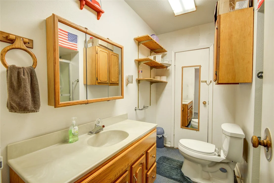 Photo of 1414 W 9th Street