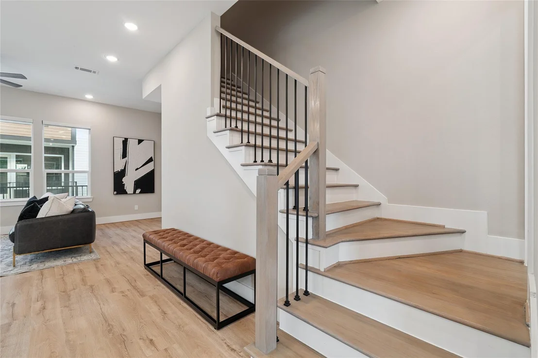 Photo of Unit D at 4013 Griggs Road