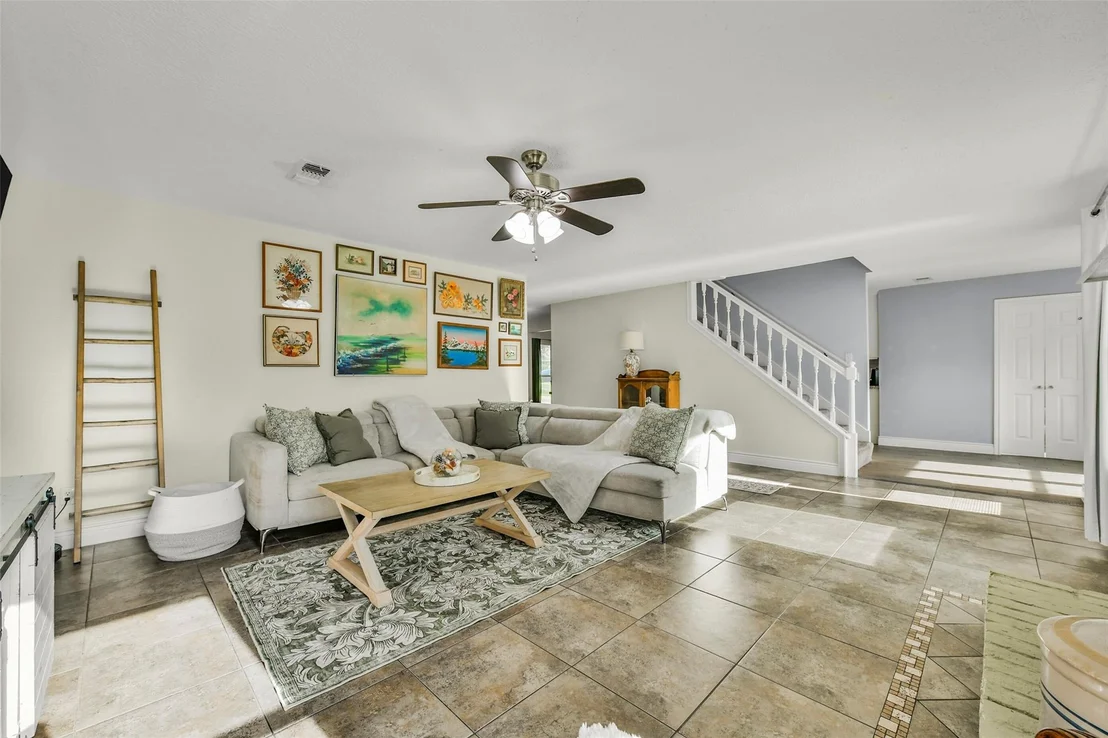 Photo of 19611 Suncove Lane