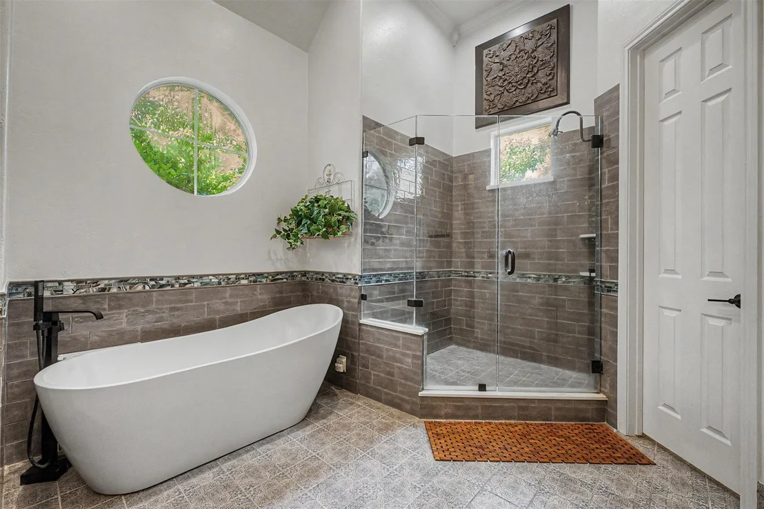 Photo of 1053 Bentwater Drive
