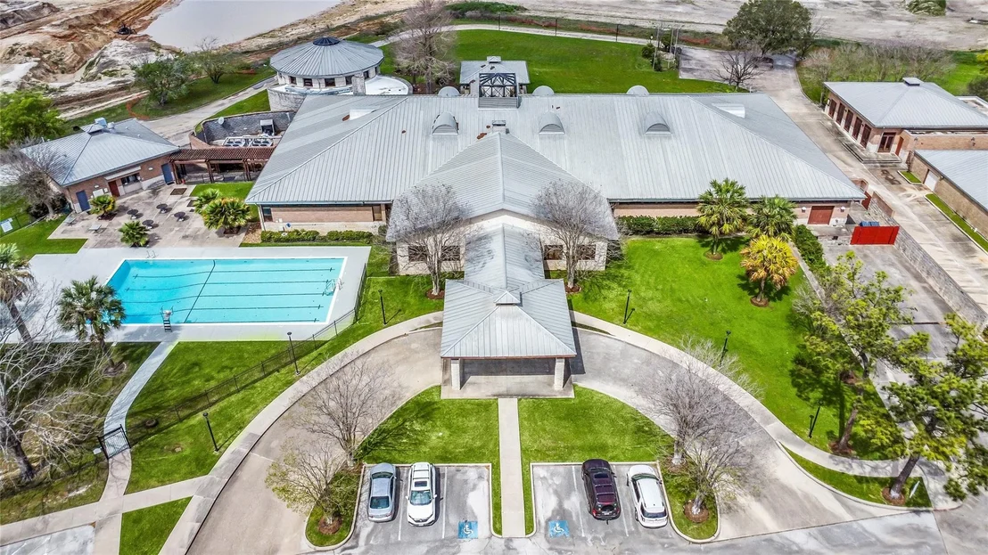 Photo of 7522 Deep Forest Drive