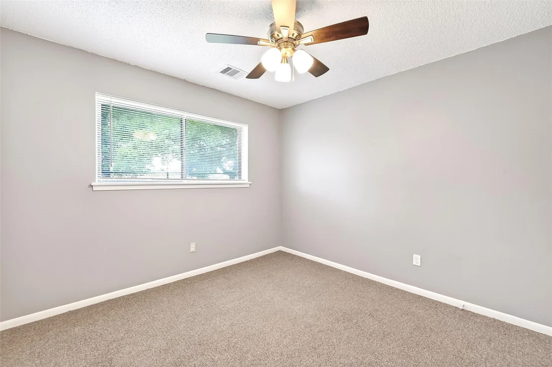 Photo of 12730 Eastbrook Drive
