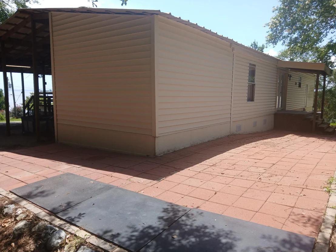 Photo of 388 Apple Grove