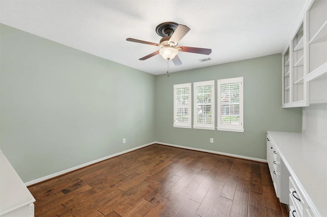 Photo of 15718 Echo Lodge Drive