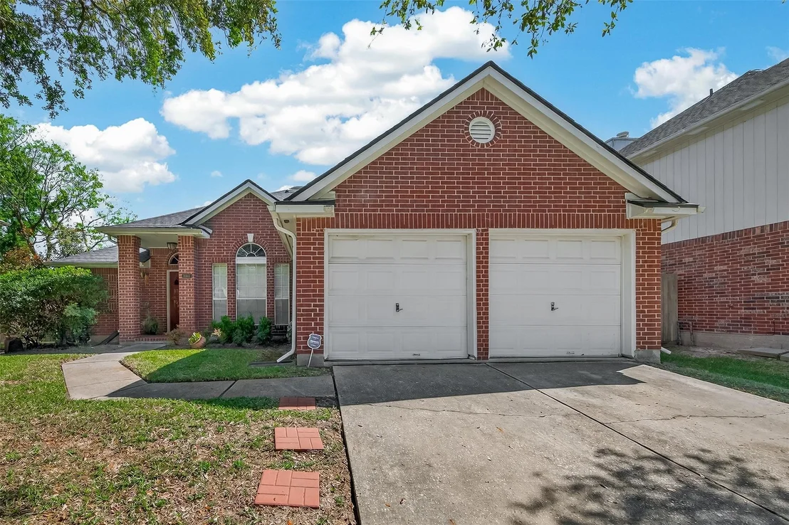 Photo of 12606 Millvan Drive