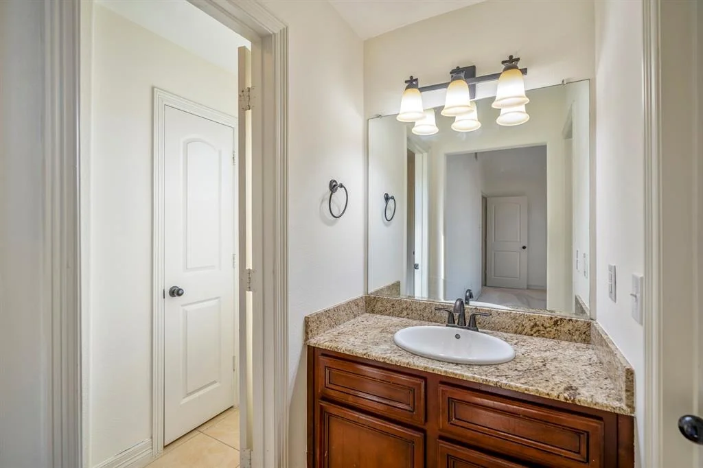 Photo of 2437 Fawnlake Circle