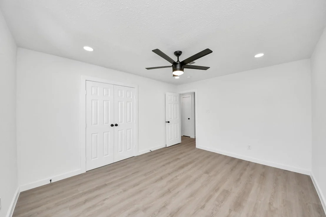 Photo of 2911 Meadowgrass Lane