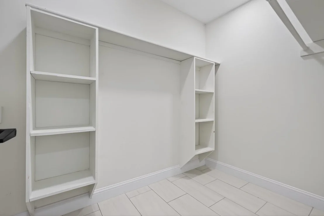 Photo of 6207 Rollingbrook Drive