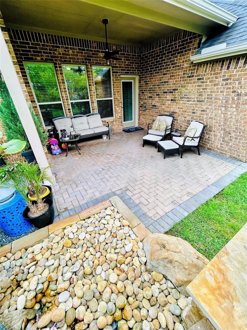 Photo of 3051 Kathryn Oaks Lane