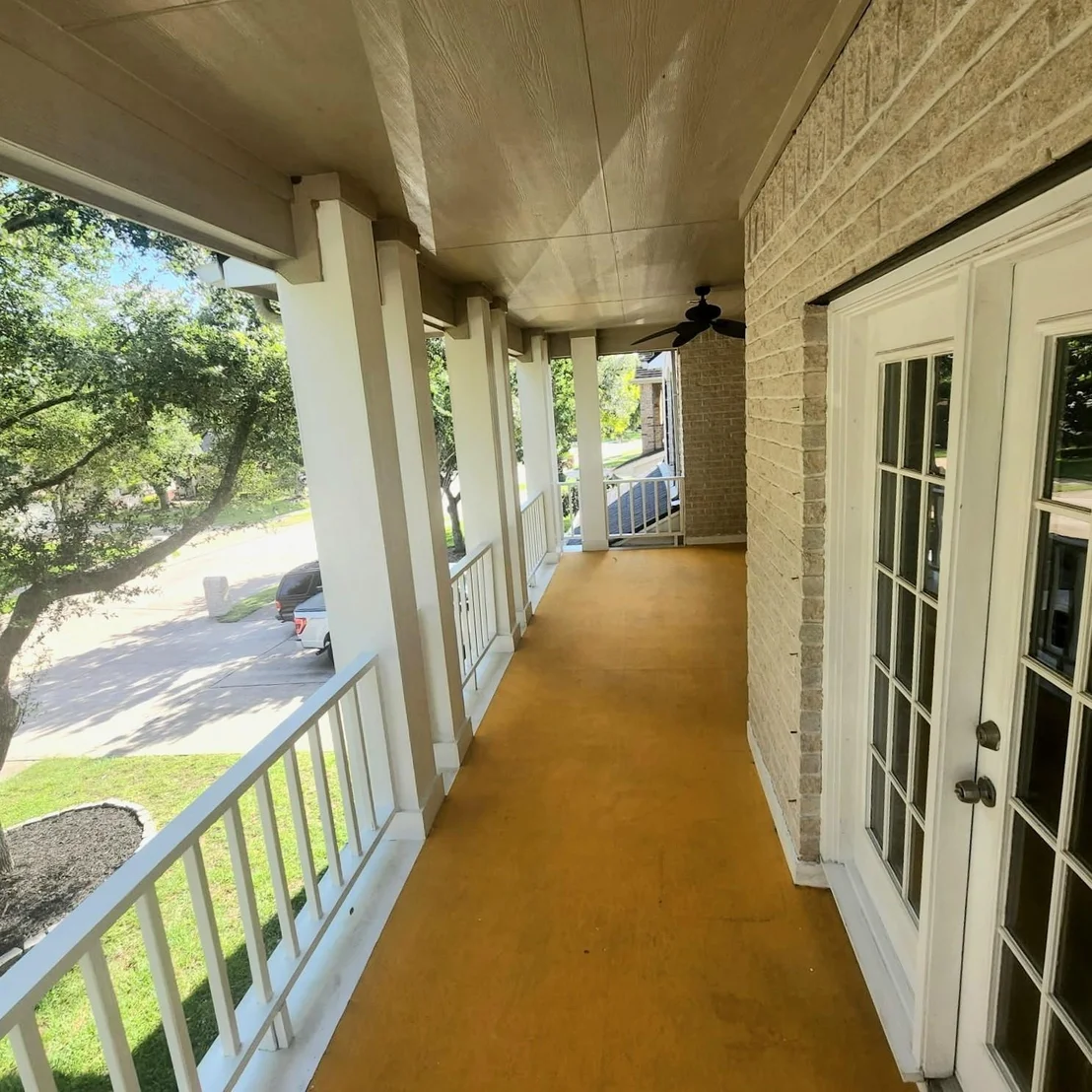 Photo of 1012 Walnut Pointe
