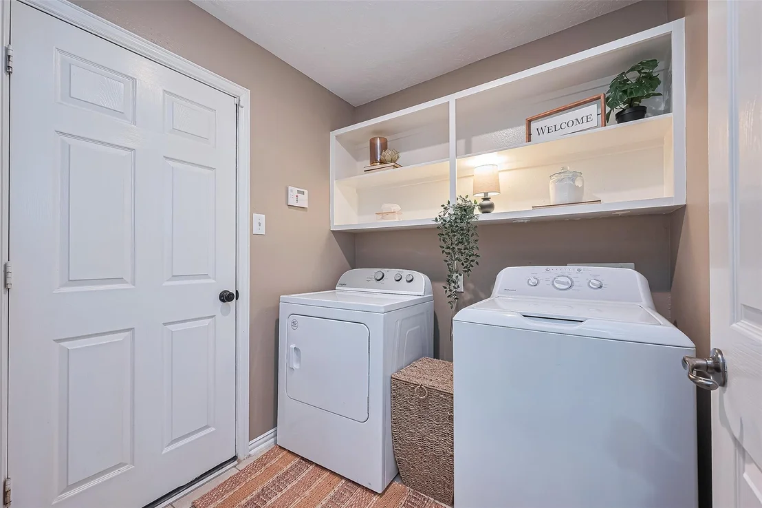 Photo of 2500 Amy Lee Drive