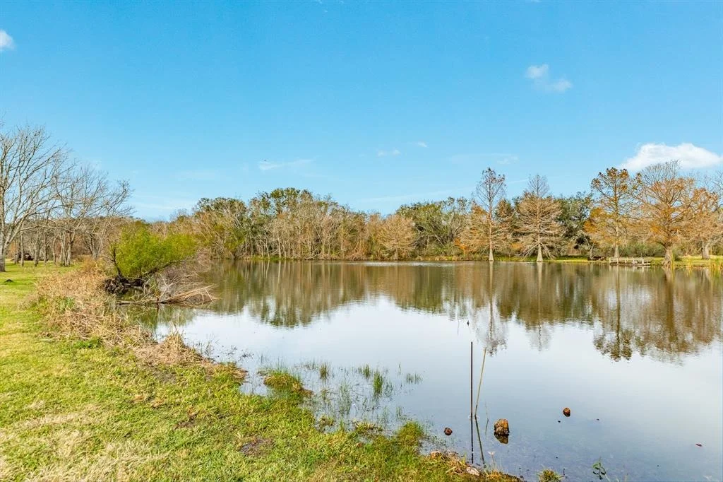 Photo of 146 Lakewood Drive