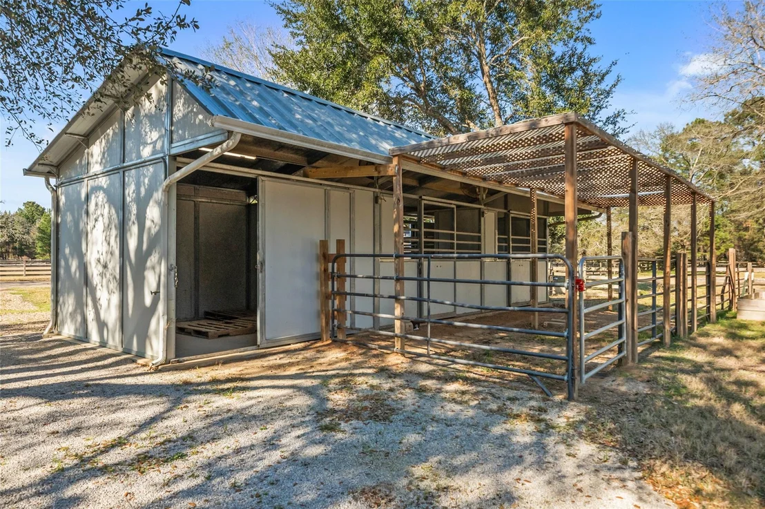 Photo of 36003 Post Oak Circle
