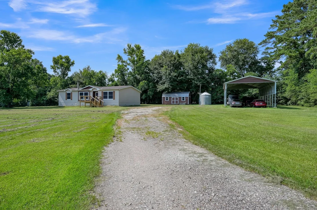 Photo of 17055 Rogers Road