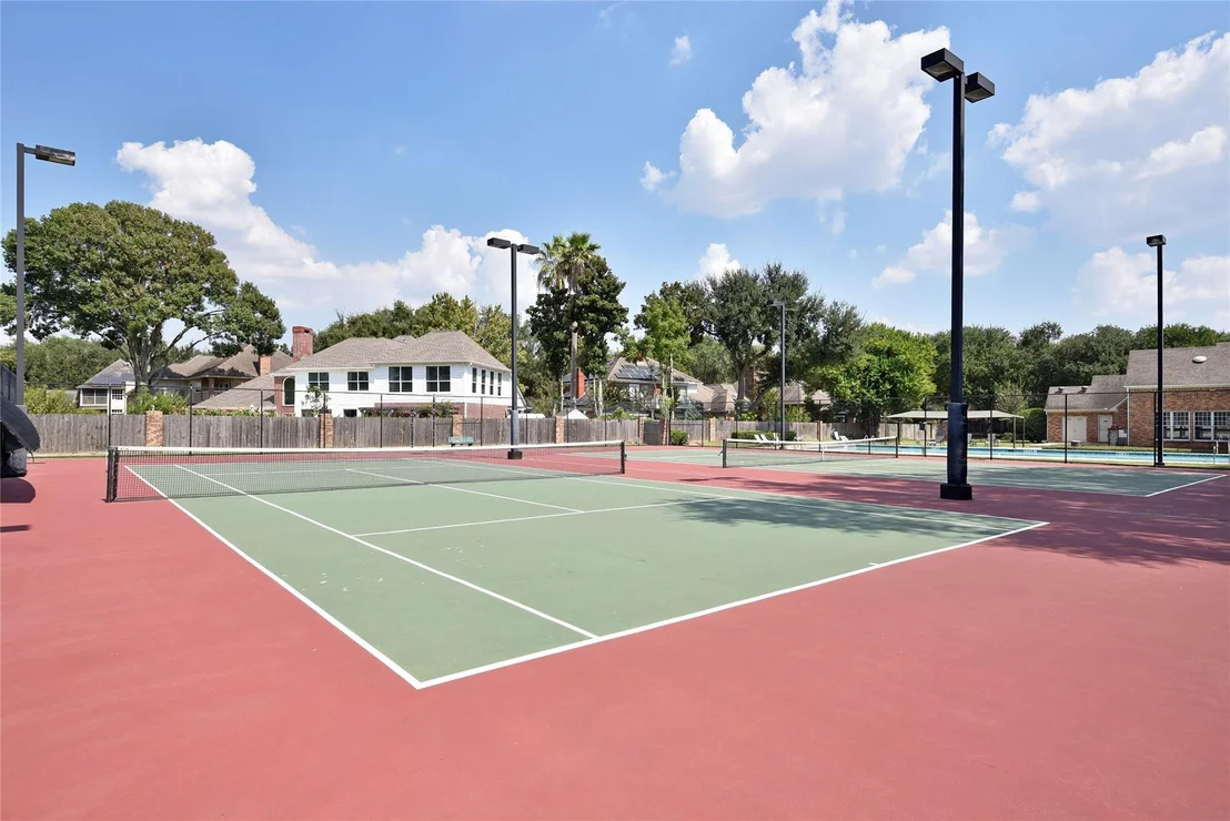 Photo of 3315 Meadowside Drive