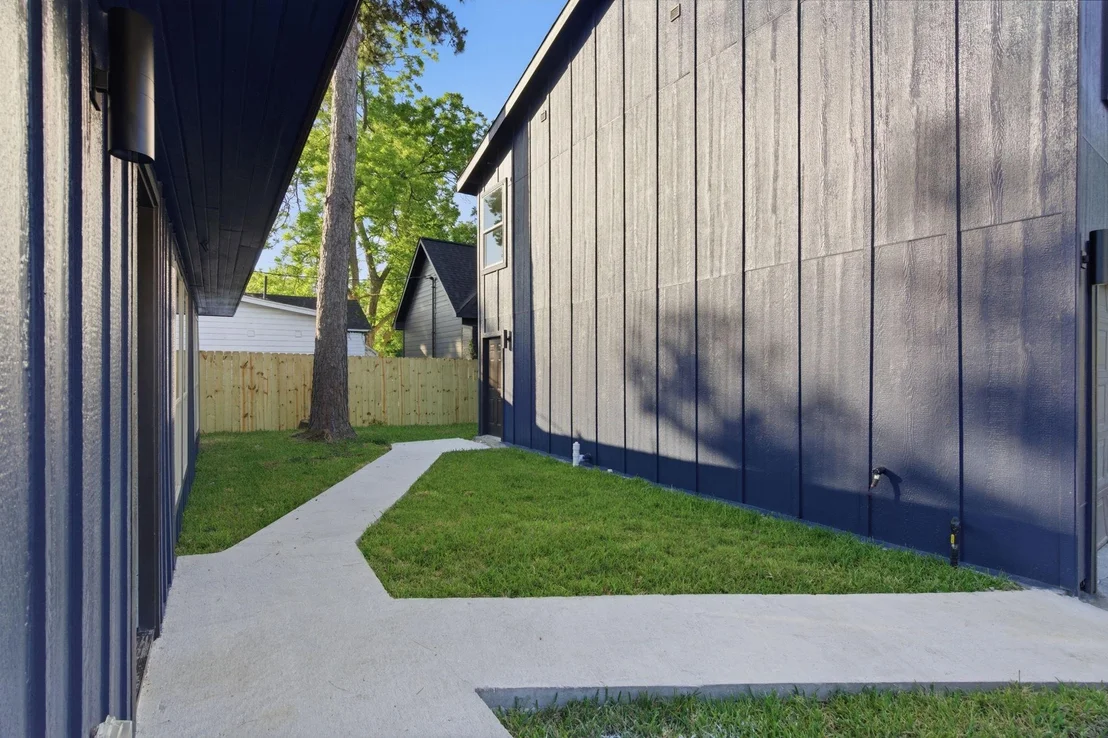 Photo of 5002 Park Drive