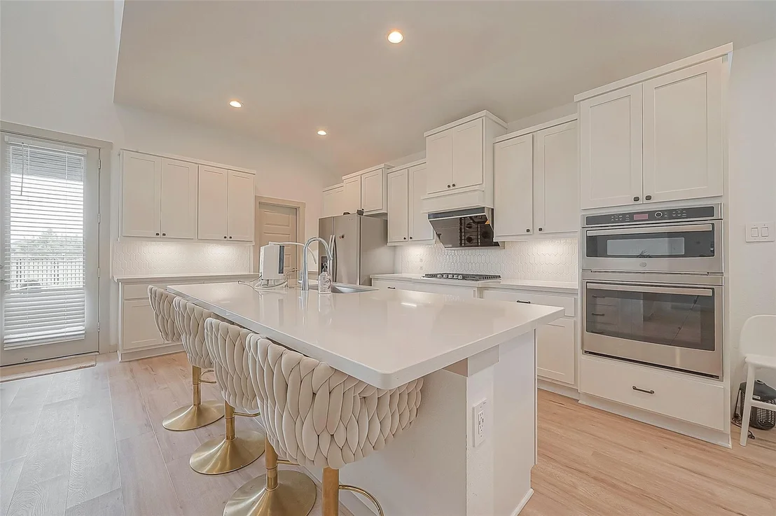 Photo of 29407 Red Rocks Park Drive