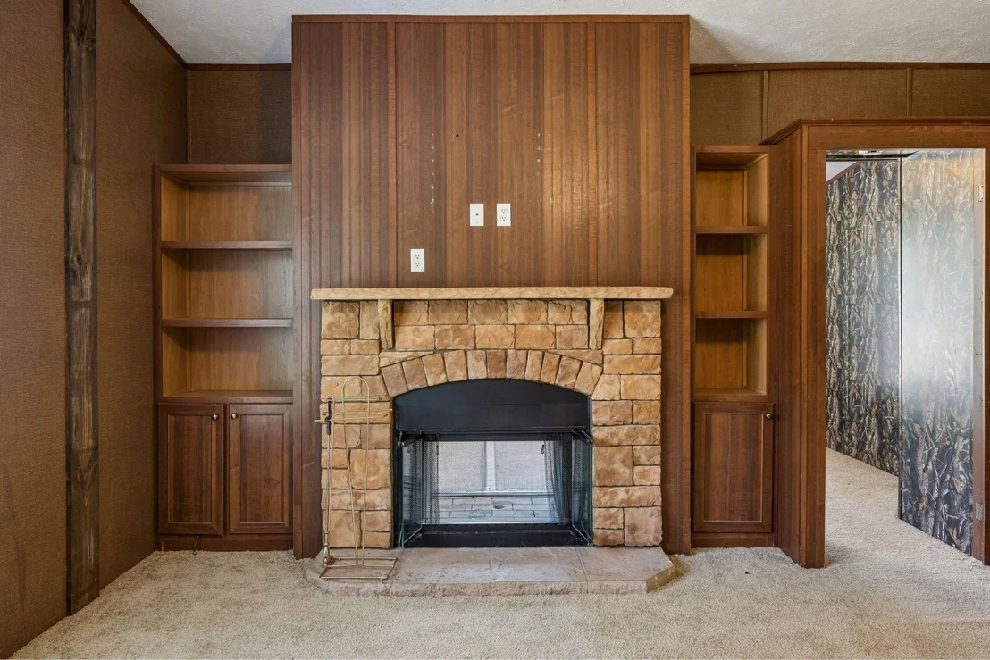 Photo of 10754 Lake Shore Drive