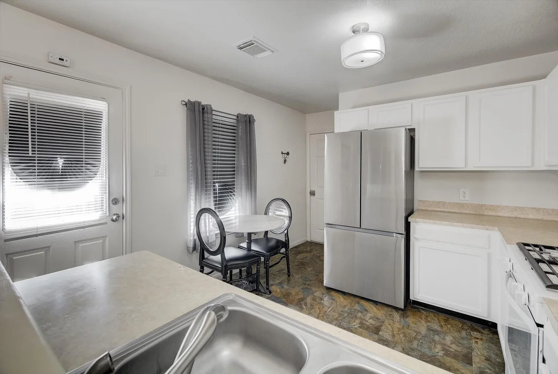 Photo of 6445 Mountain Pines Lane