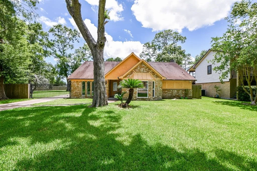 Photo of 112 Saint Cloud Drive