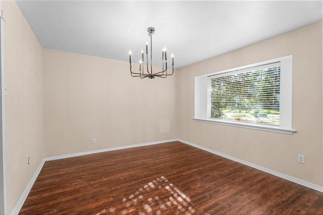 Photo of 8118 Oak Moss Drive