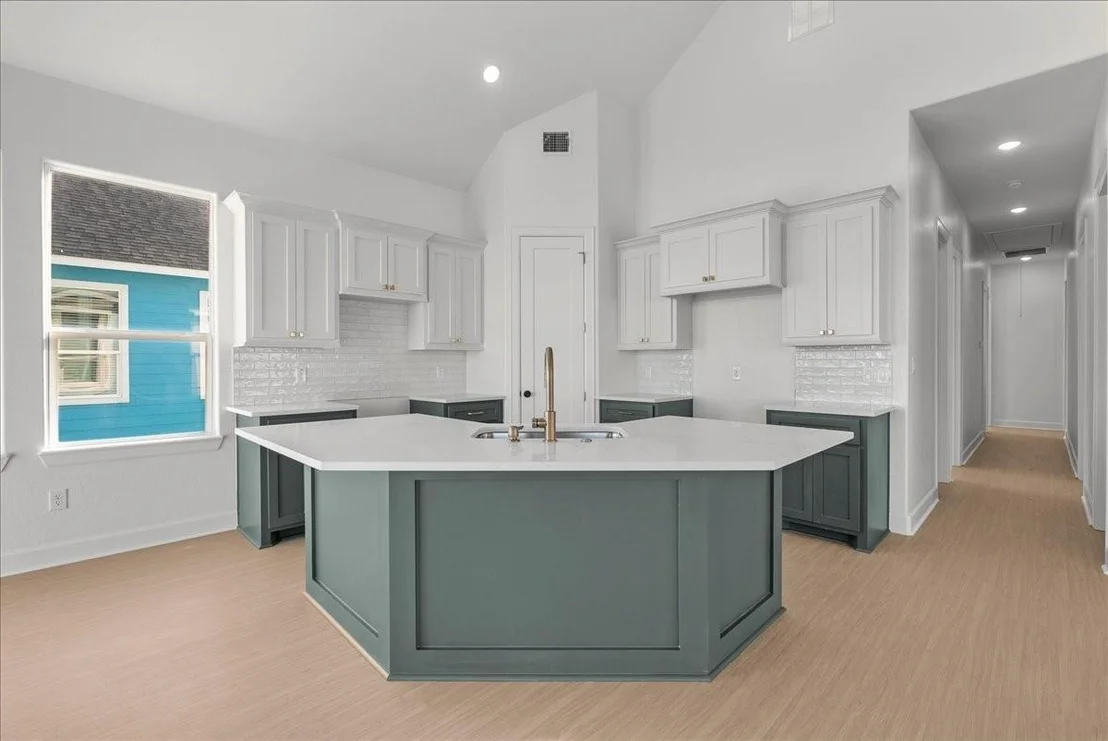 Photo of 4828 Bluewater