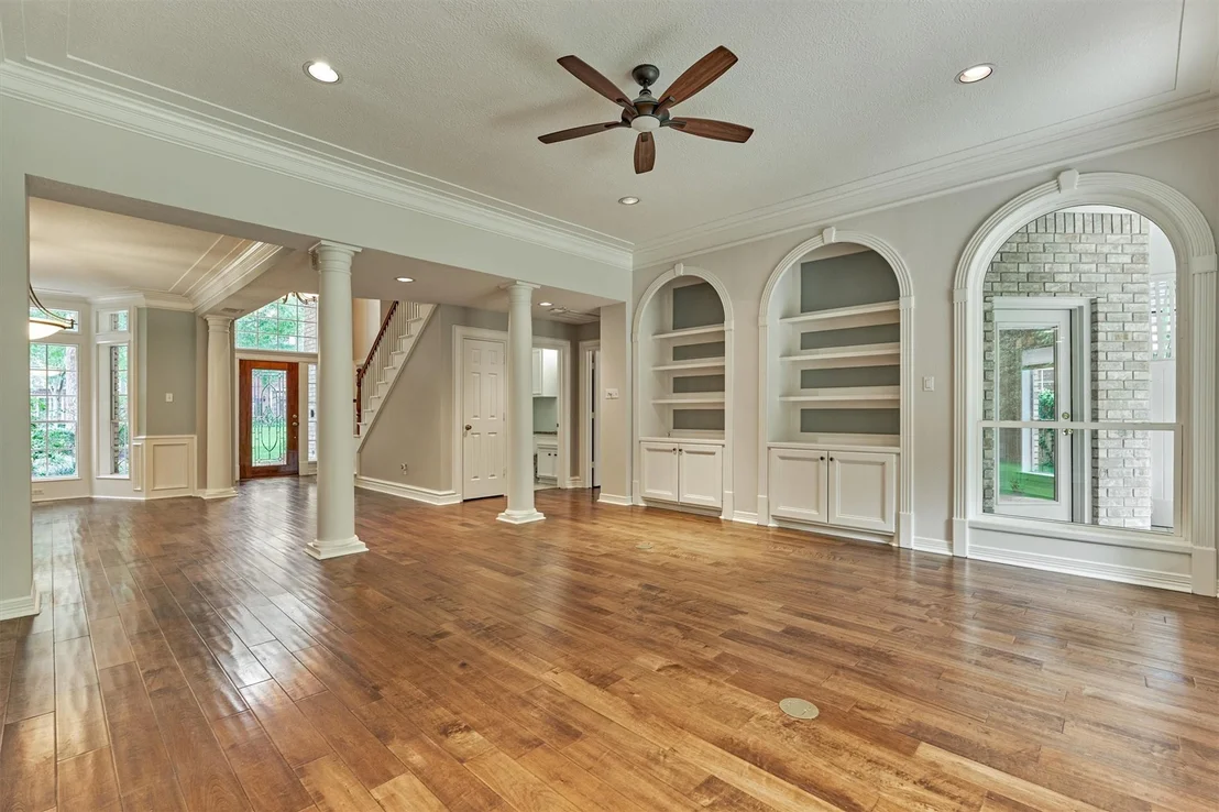Photo of 168 W Shadowpoint Circle