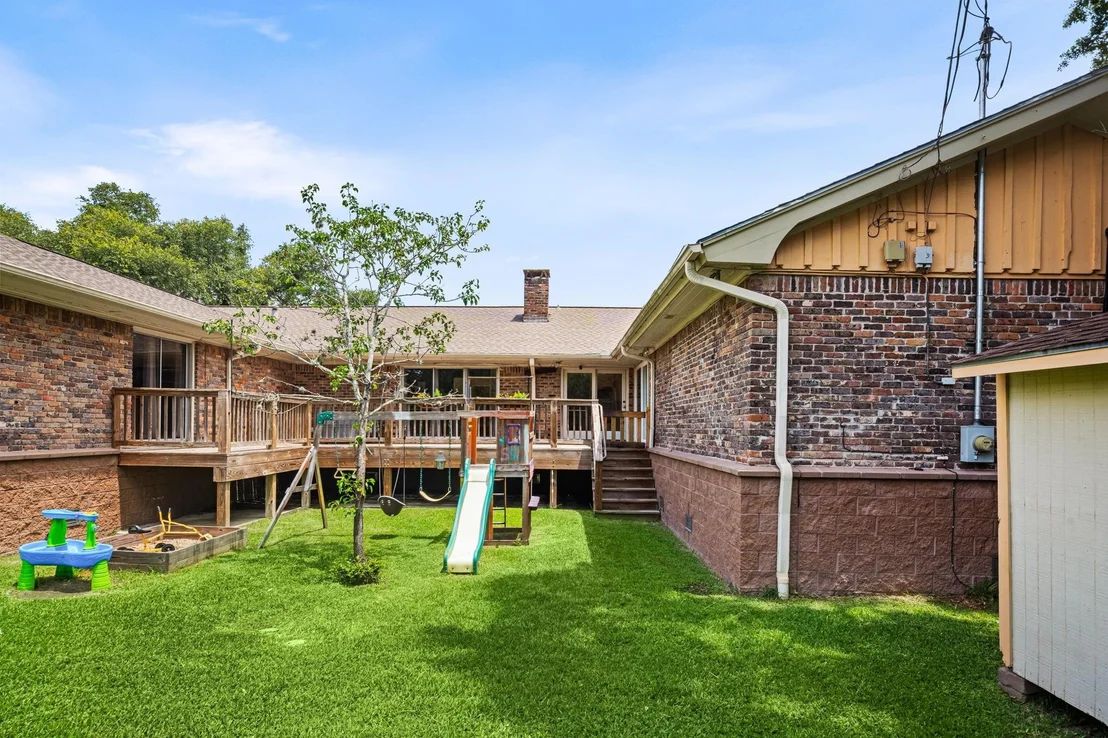 Photo of 4903 Heatherglen Drive